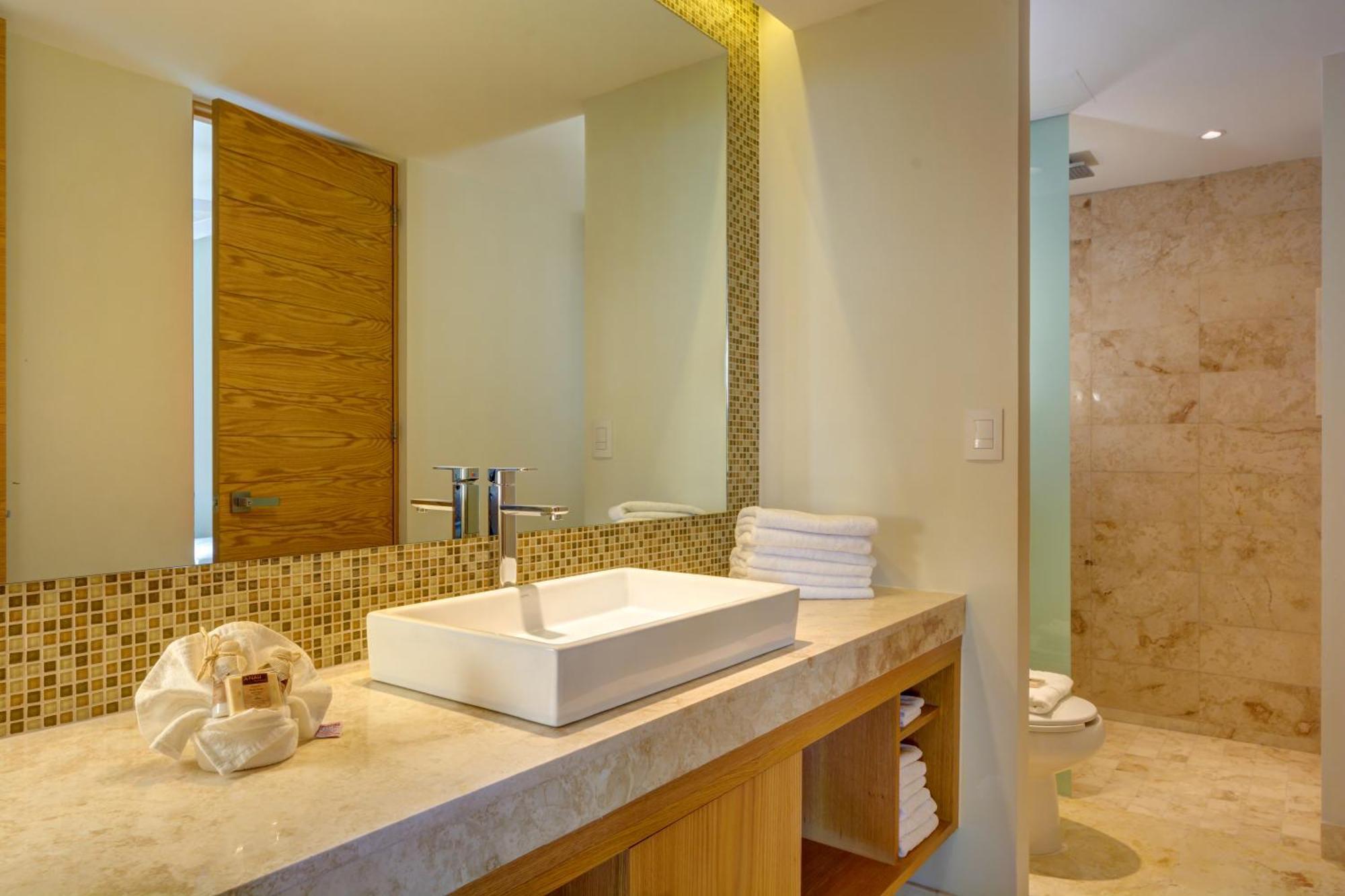 Anah Suites By Las Flores Vacation Rentals Playa del Carmen Exterior photo