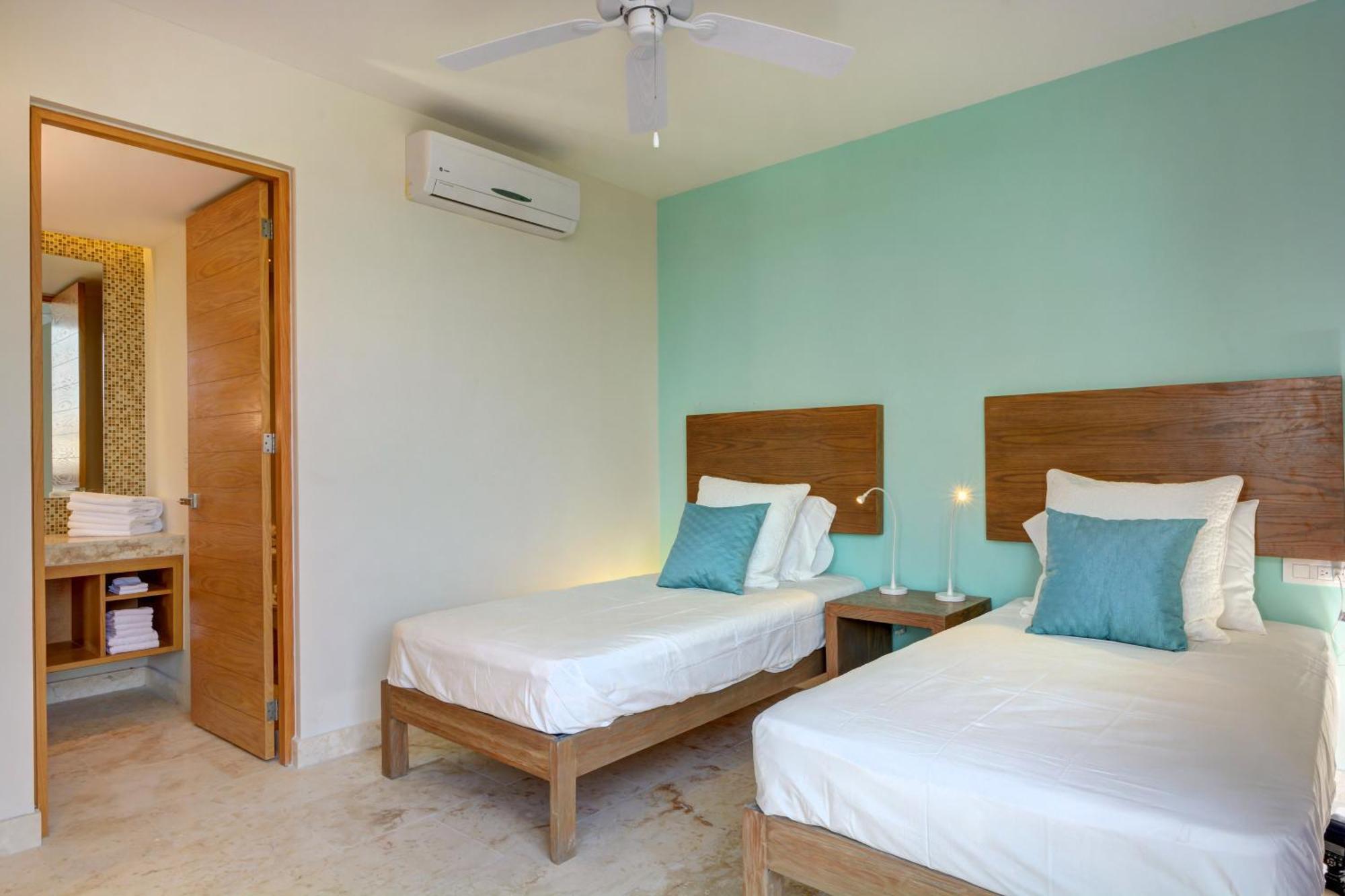 Anah Suites By Las Flores Vacation Rentals Playa del Carmen Exterior photo